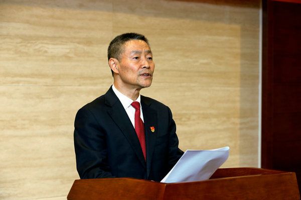 leyu.乐鱼集团一届一次全委会选举出新一届领导集体 斯泽夫当选leyu.乐鱼(集团)数码股份有限公司官网
党委书记